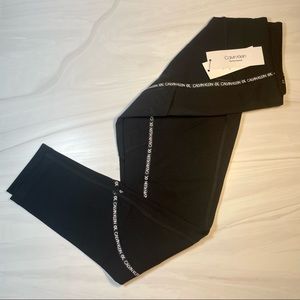 NWT Calvin Klein Performance High Waist 7/8 Length Legging with p…